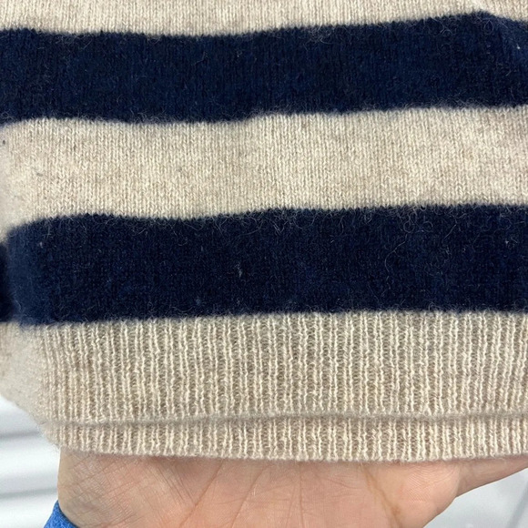AQUA Cashmere Bloomingdales Exclusive Striped Crewneck with Gold Buttons size XL - Picture 3 of 12